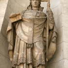 pope statue